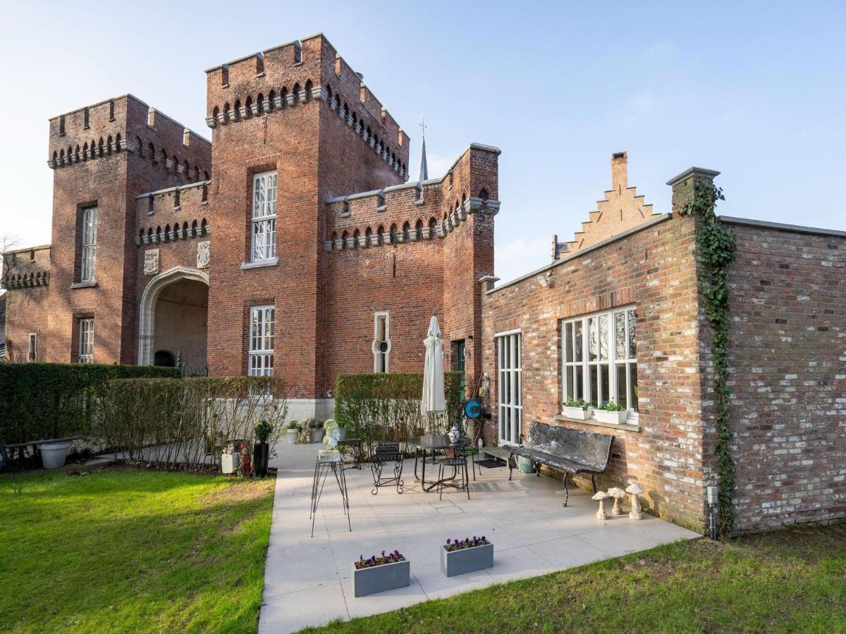 Apartment In Kruibeke At Wissekerke Castle Экстерьер фото